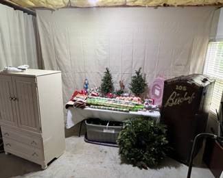 Christmas; armoire