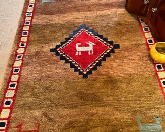 Who doesn’t love a hand knotted rug.