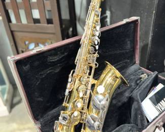 Yamaha Saxophone Orlando Estate Auction