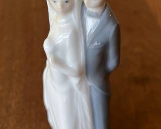 Lladro "bride and groom"