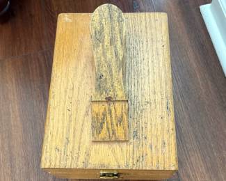 Griffin Shinemaster shoe shine box