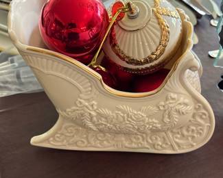 vintage LENOX Winter Bouquet Sleigh