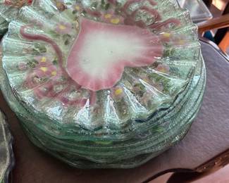Ruffled Fused Glass Valentine Plates