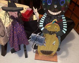 Wooden Halloween Decor
