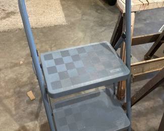 metal foldable step stool