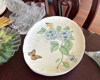 Lenox Butterfly Meadow dinner plates