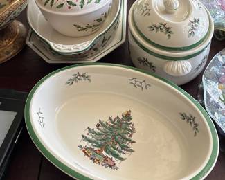 Spode Christmas Tree Oval serving dish