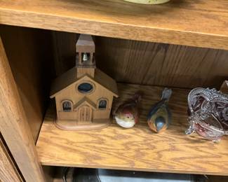 George Good Oak Wooden Church Music Box - Hand Painted Bird Figurines