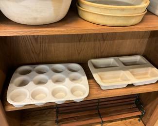 Pampered Chef Stoneware Baking Muffin Pan & Mini Loaf Pan