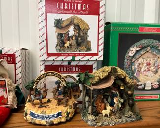 House of Lloyd Christmas Around the World Figurines