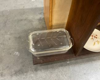 Refrigerator Dish w/Lid