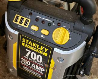 Stanley Fat Max charger