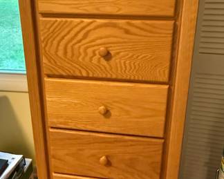 Oak lingerie dresser