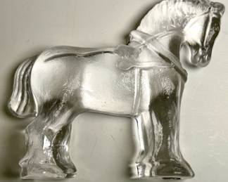 Bergdala crystal horse from Sweden