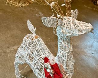 Light-up reindeer