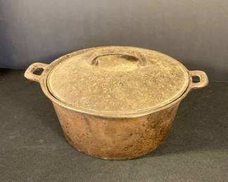 Cast Iron Dutch Oven