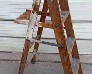 Four Ft Wood Ladder