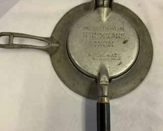 Scandinavian Krumkake 5 Iron With Base