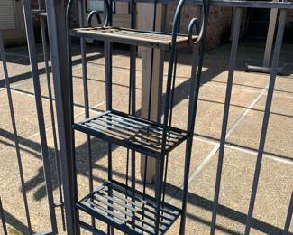 Nice outdoor metal shelf