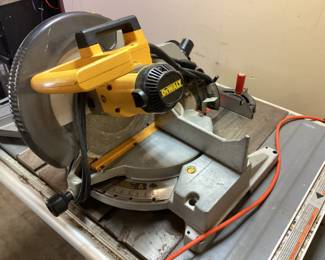 RIDGID MITER SAW ON STAND