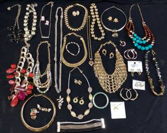 ASSORTED COSTUME JEWELRY, TALBOT, MONET, NAPIER, LIZ & CO., 1928