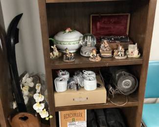 ASSORTED FIGURINES, JACKS, GRINDER, CHILDRENS CHAIR, VTG. VINYL ALBUMS