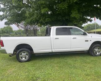 2012 Dodge, SL2, CW VIN #: 3C6UD5JL7CG239189 Purchased Used on 10-4-2021 Mileage 241,174 4 wheel drive with Automatic Transmission, Cummins Diesel Engine and 8' Bed