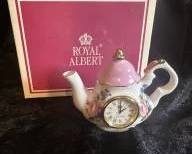 Royal Albert Lady Carlyle Teapot Clock