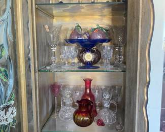 36 Linden Estate Sales