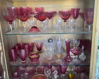 35 Linden Estate Sales