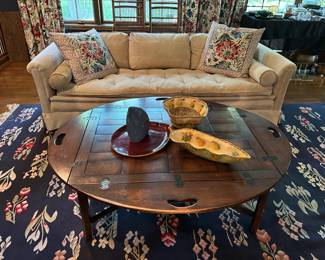 Henredon Sofa & Butlers Table