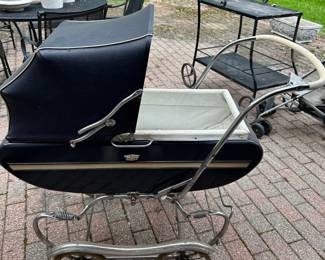 Beautiful and so well made Pram