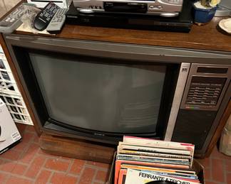 The tv works