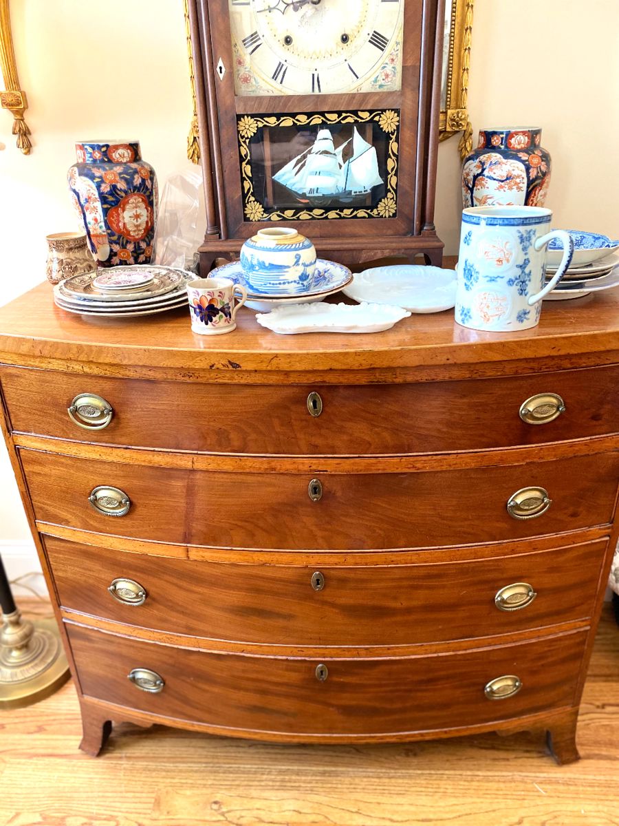 Gorgeous bow front chest