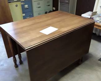 Large hardwood table with three leaves, six chairs. $300