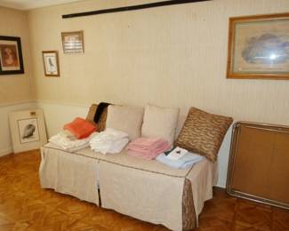 $65 - Twin Bed with Daybed Bedding (was $100)