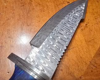 Damascus Knives