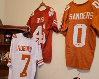 Signed Texas Longhorns jerseys with authentication