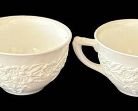 Indiana Glass Orange Blossom Milk Glasses