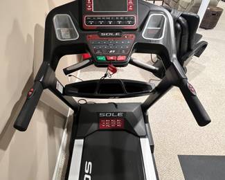 Sole 85 treadmill
