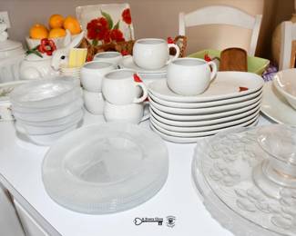 073Kitchen