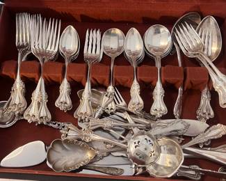 Sterling Silver Flatware Set weighs 72.2 ounces 