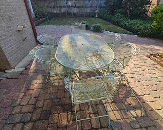 Mid-century metal mesh patio table and chairs