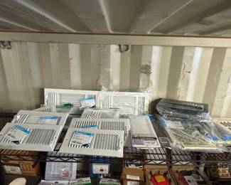 4546  NEW 18 WallCeilingFloor Registers 