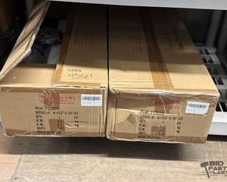 4564  NEW 2 Bathroom Vanity Light 