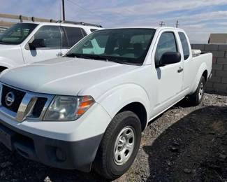 120  2016 Nissan Frontier 