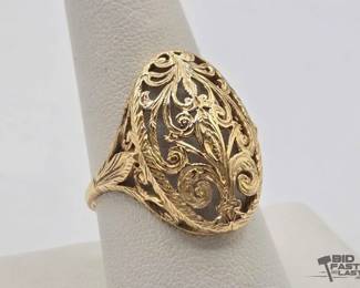 708  14k Gold Ring, 3.74g 