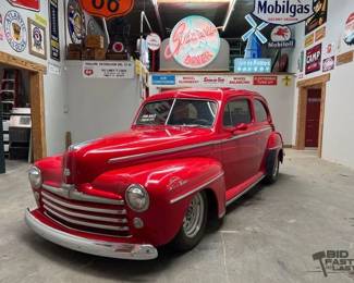54  1948 Ford Deluxe 