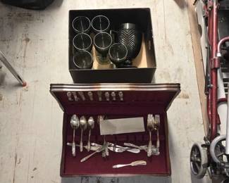 7504  Glassware and Flateware 