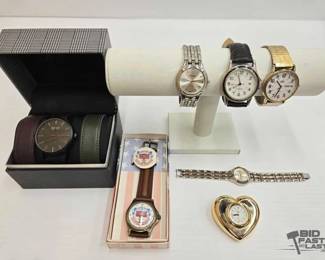 1160  7 Watches  Wristwatches 